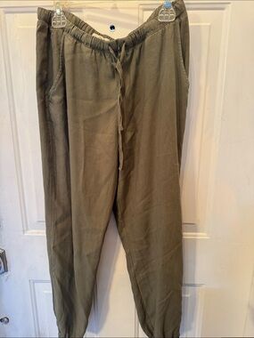 cloth & stone Olive Drawstring Joggers